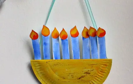 How to Make Hanukkah Crafts