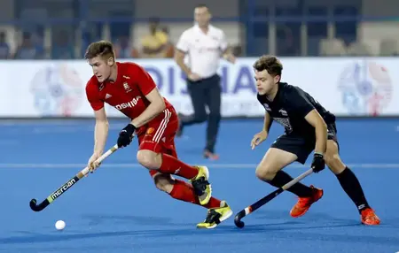 How to Learn to Play Field Hockey