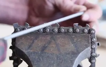 How to Sharpen a Chainsaw