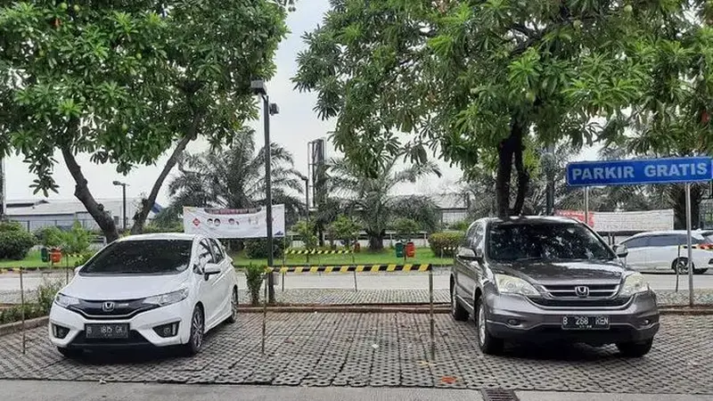 Kabin Mobil Sejuk Saat Parkir: Tips Jitu Atasi Panas