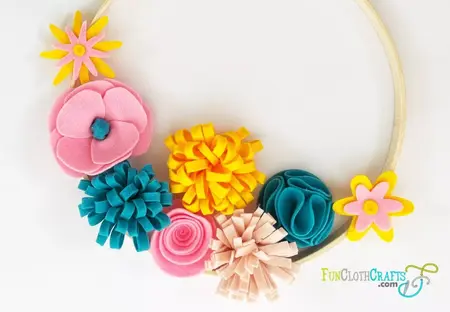 How to Make a Felt Craft