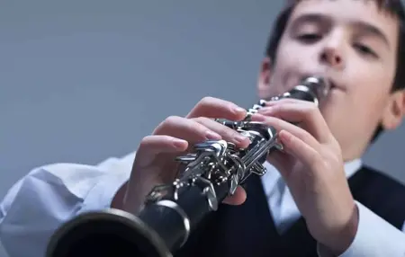 How to Learn to Play the Clarinet