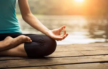 How to Create a Relaxing Yoga Routine