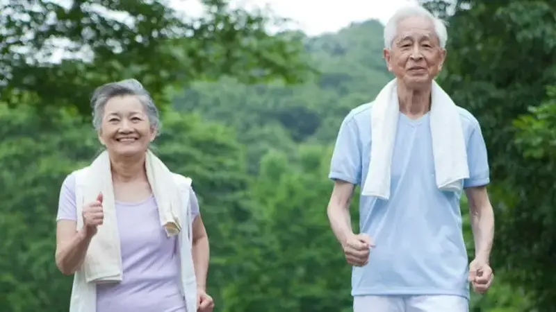 Olahraga Lansia Usia 50 Tahun: Tetap Aktif & Sehat