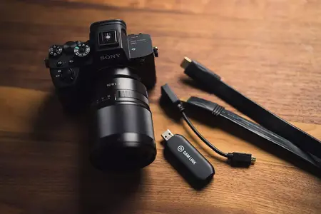 How to Use a DSLR Camera