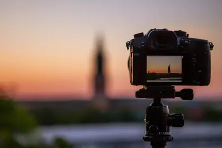 How to Use a Digital Camera for Night Photography
