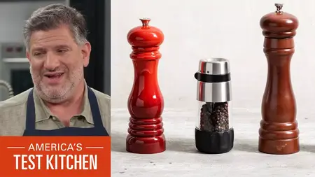 How to Use a Pepper Mill