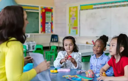 How to Learn to Speak French Fluently