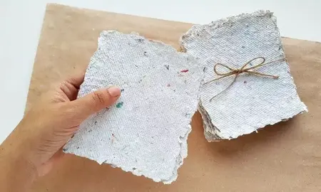 How to Make a Recycled Paper Craft