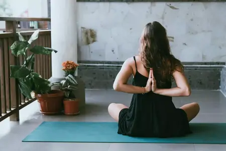 How to Learn Yoga