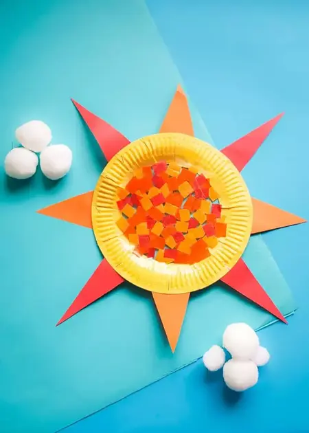 How to Make a Paper Plate Sun Catcher