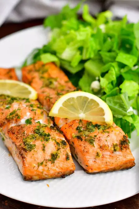 How to Make a Healthy Dinner with Salmon