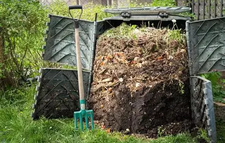 How to Make a Compost Bin