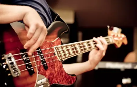 How to Learn to Play the Electric Bass