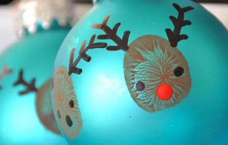 How to Make a Christmas Ornament