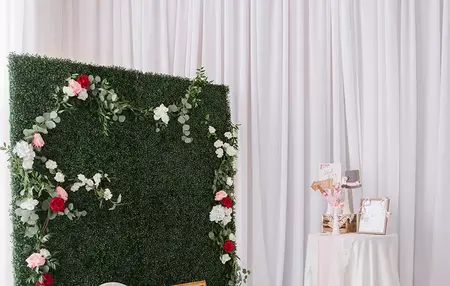 How to Make a DIY Photo Booth