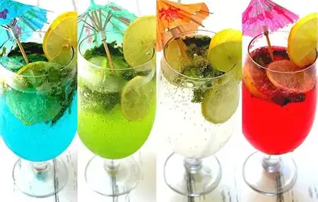 How to Make a Mocktail with Mint