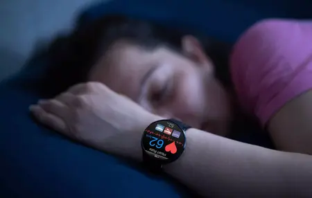 How to Use a Sleep Tracker