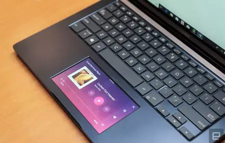 How to Use a Laptop Trackpad