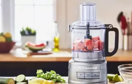 How to Use a Food Processor for Smoothies