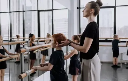 How to Start a Dance Teaching Business