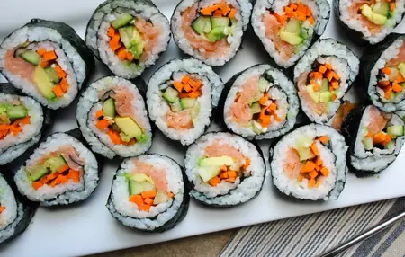 How to Make a Delicious Sushi Roll