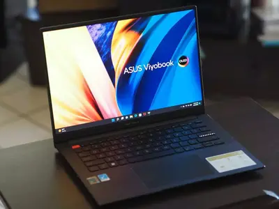 ASUS Vivobook S14 OLED S5406: Laptop Ringan & Tangguh