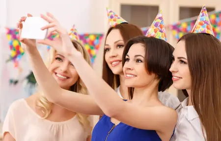 How to Throw a Successful House Party