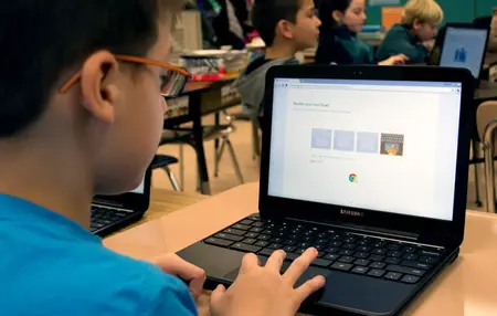 How to Use a Chromebook