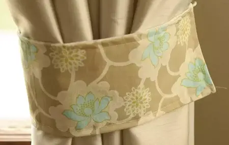 How to Make a Curtain