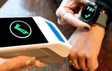 How to Use a Smartwatch for Payments