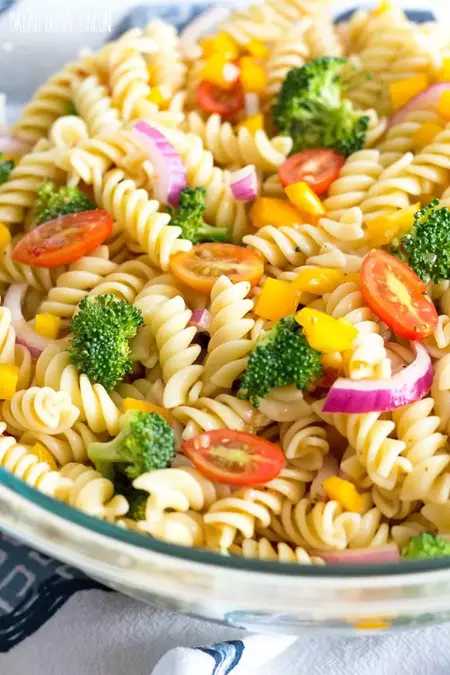 How to Make a Pasta Dish with Vegetables