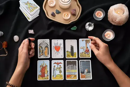 How to Read Tarot Cards