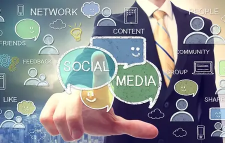 How to Use Social Media for Job Hunting