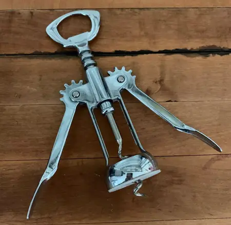 How to Use a Corkscrew