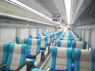 Kereta Ekonomi vs Eksekutif: Pilih Mana untuk Perjalananmu?