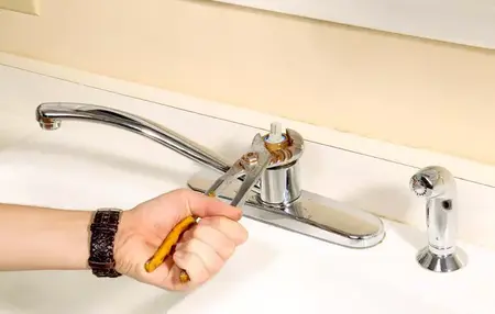 How to Fix a Leaky Faucet