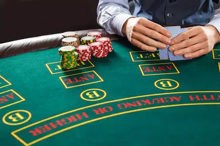 How to Learn to Play Poker