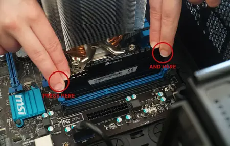How to install a RAM