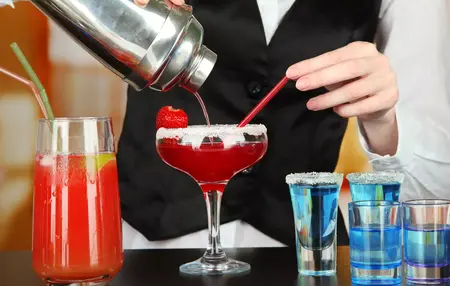 How to Make a Cocktail